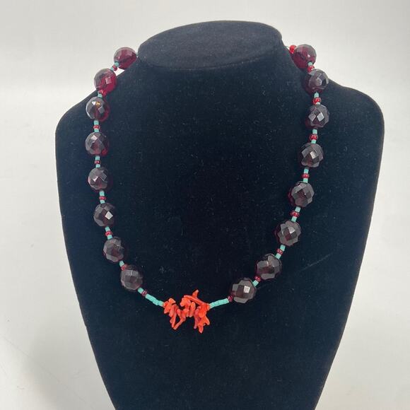Handmade garnet turquoise coral beaded necklace - Picture 1 of 5